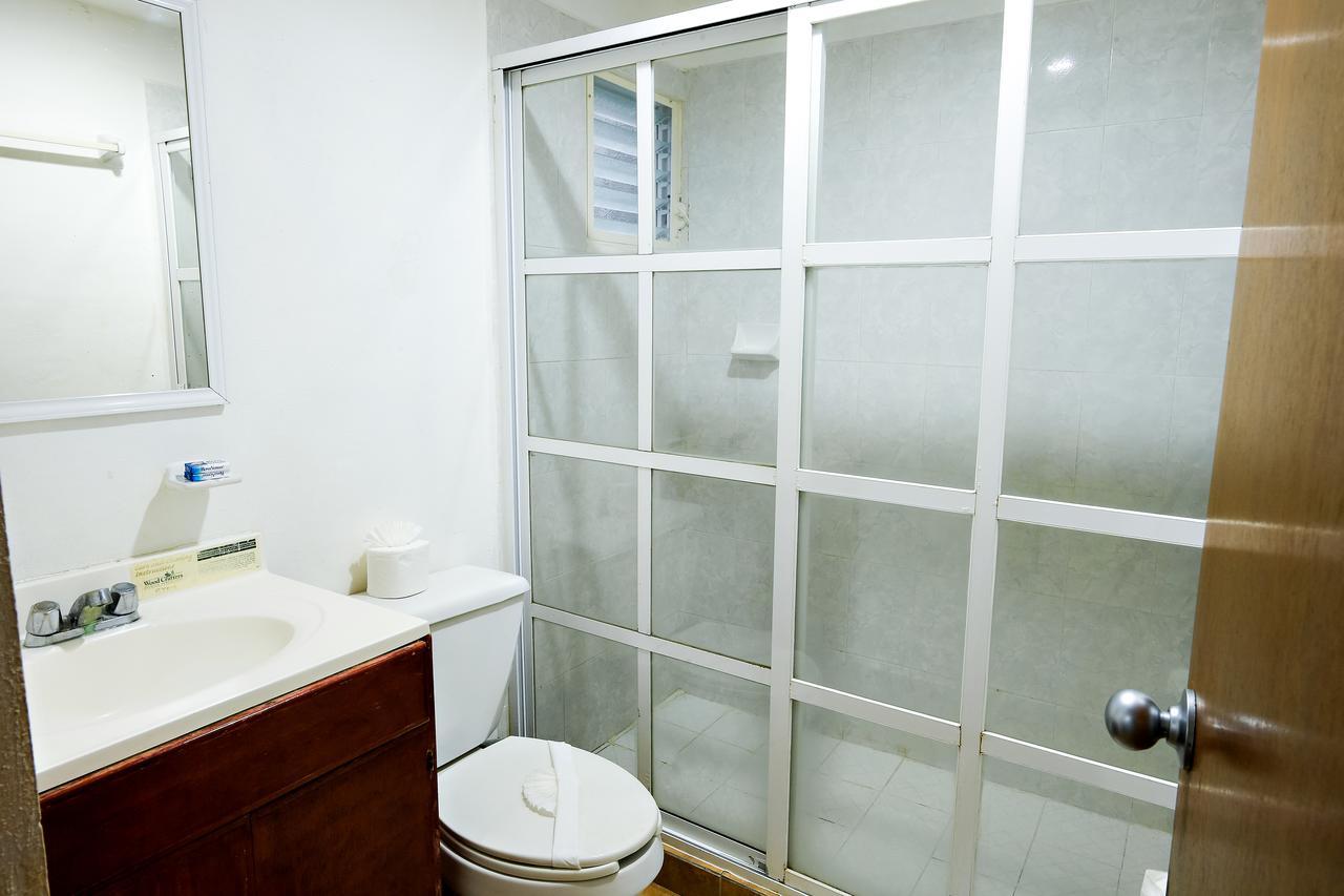 International House Hotel Playa del Carmen Exterior photo