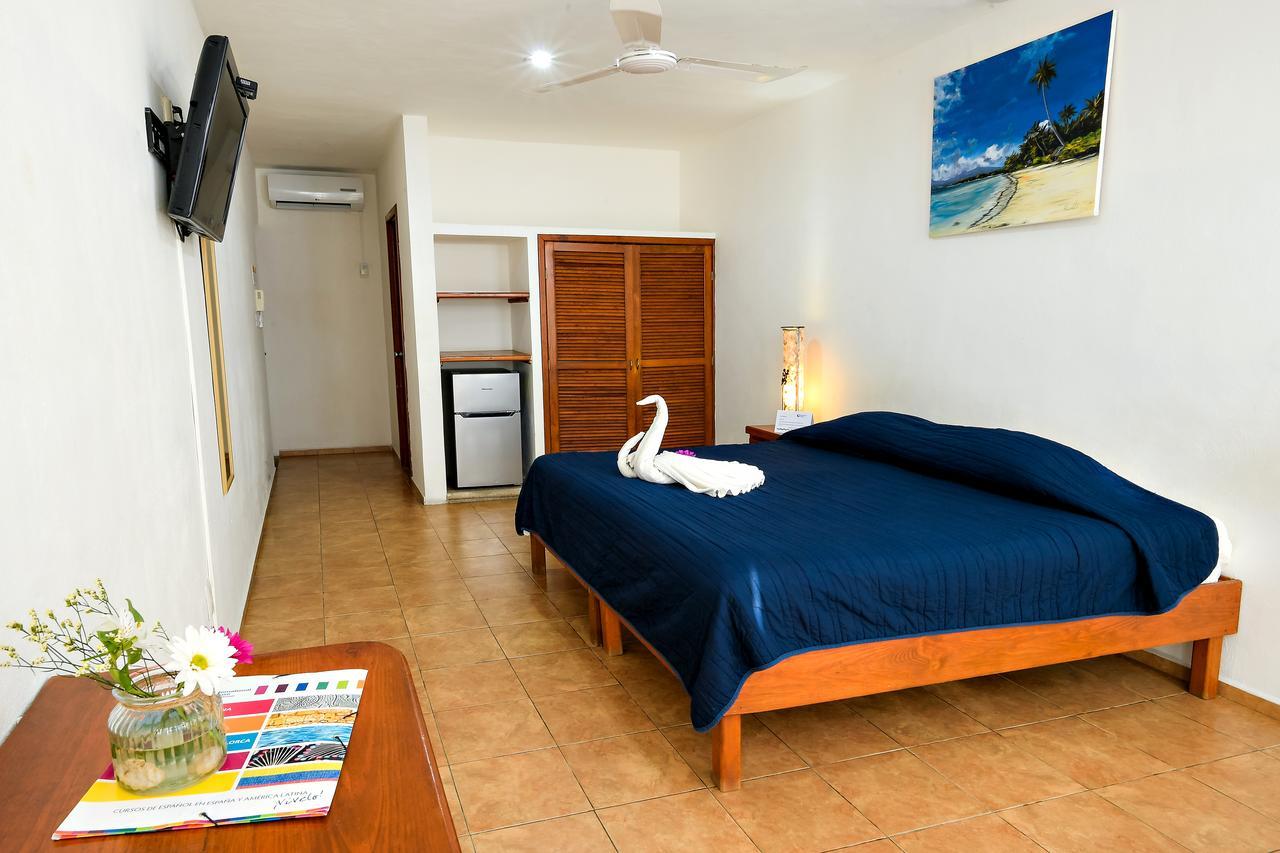 International House Hotel Playa del Carmen Exterior photo